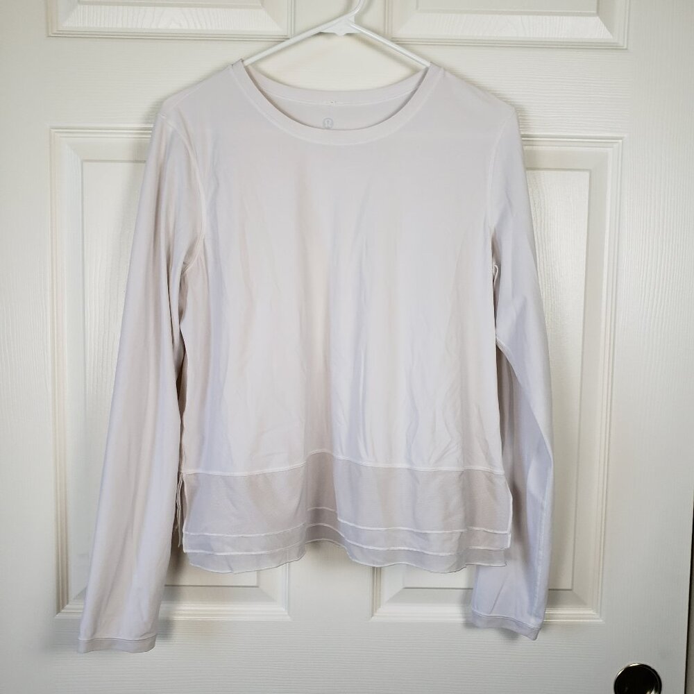 Lululemon white long sleeve top three layer flat ruffle Size 10